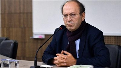 سياسي مقرب من أردوغان: حذرت الرئيس التركي من قطع العلاقات مع مصر 