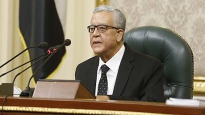 حنفي جبالي يحيل قانون المرشدي لاتحاد الصناعات للجان المختصة