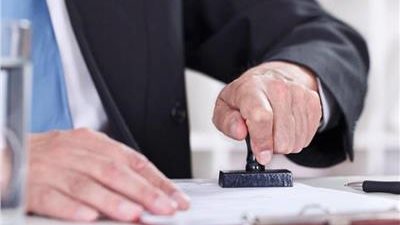 سقوط إمبرطور الشهادات المضروبة بالمنصورة