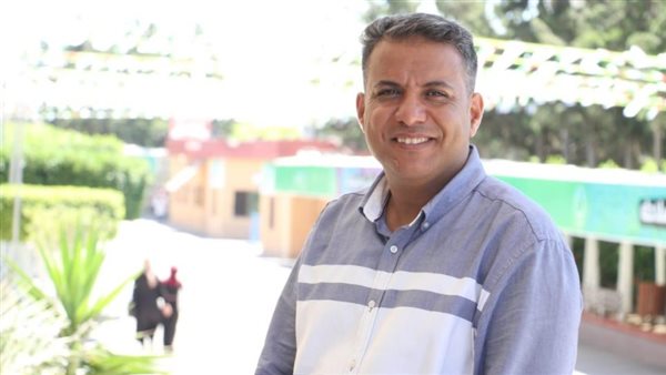 الدكتور علاء  أبو