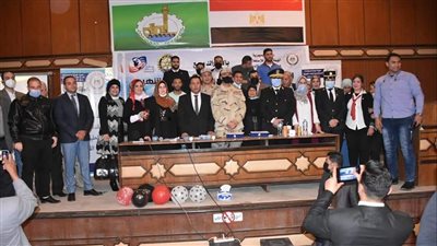 أهالي وأسر الشهداء بالقليوبية: الرئيس السيسي أب لأبناء من ضحوا بروحهم فداء للوطن (صور)