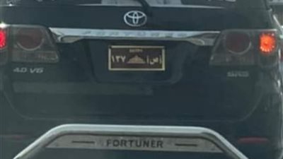 بسبب ملصقات على سيارته.. شريف مدكور يطالب بالتحقيق مع ثروت سويلم عضو مجلس النواب (صور)