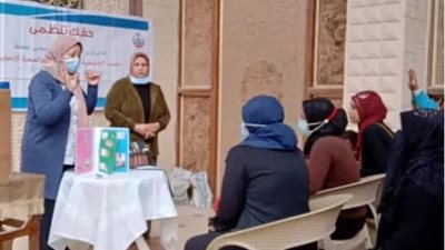 الكشف على 441 شخصًا خلال قافلة مجانية بعزب المنتزه أول بالإسكندرية (صور)