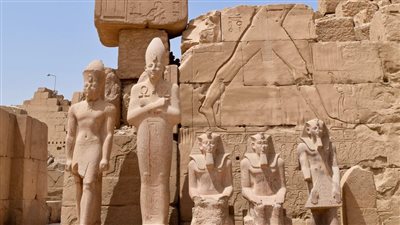 مصدر بالآثار: الانتهاء من  ترميم الجدار الشرقي  بخبيئة الكرنك والبدء في الغربى (خاص)