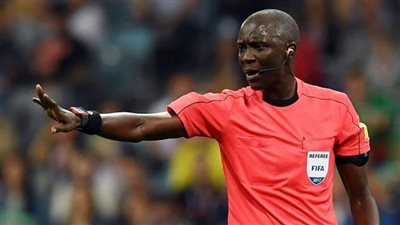 في مباراة وحيدة.. ذاكرة سيئة للحكم 