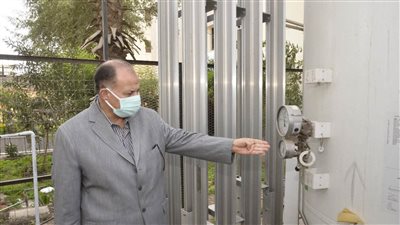 محافظ أسيوط يتفقد مستشفى الصدر لمتابعة شبكات الأكسجين وتوافر المستلزمات الطبية (صور)