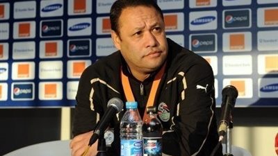 ضياء السيد: مستوى حسين الشحات سيئ منذ 10 مباريات