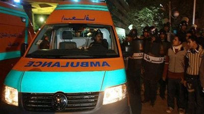 إصابة 4 أشخاص بحادث تصادم سيارة بـ 