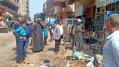 لتيسير الحركة المرورية.. إزالة الإشغالات والباعة الجائلين بشوارع شبرا الخيمة (صور)