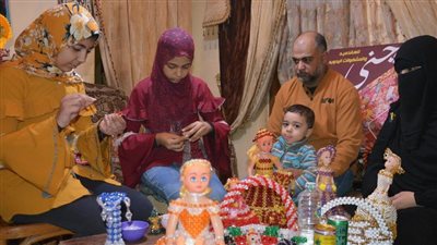 أسرة ببورسعيد تتحدى ظروف كورونا بـ