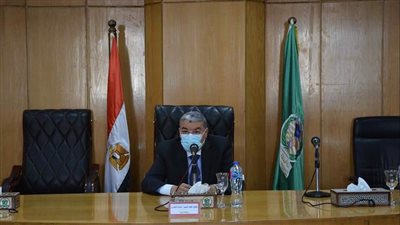 محافظ المنيا يوجه الأوقاف بمواجهة كورونا في المساجد خلال شهر رمضان الكريم