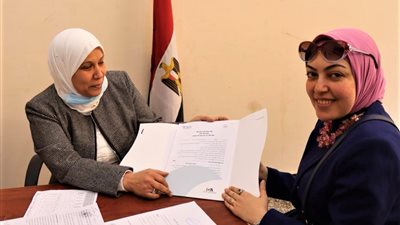 وزيرة التجارة تعلن تسليم الوحدات الصناعية بالمجمعات الجديدة