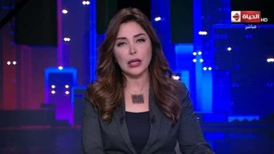 تفاصيل تشييع جثمان والد لبنى عسل دون حضور الإعلامية أمس وتنفيذ آخر وصاياه 