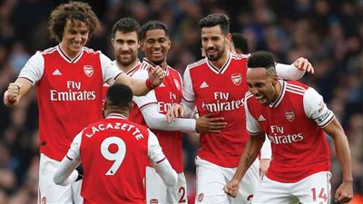 الشوط الأول.. أرسنال يتقدم على سلافيا براج بثلاثية في الدوري الأوروبي 