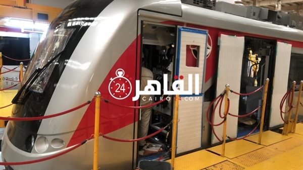 القطار الكهربائي