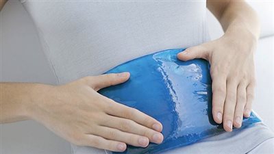 تهدئة اضطرابات الجهاز الهضمي وآلام الظهر.. تعرف على فوائد كمادات الماء الساخن