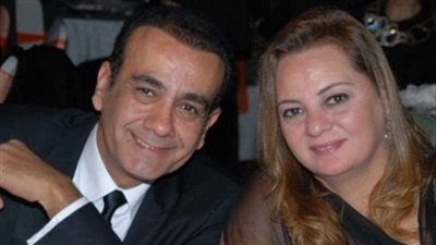 أسامة منير: 