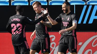 ريال مدريد ينهي الشوط الأول متقدما على سيلتا فيجو بهدفين