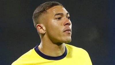 توتنهام يُحدد شرطًا لشراء عقد فينيسيوس بشكل نهائي من بنفيكا