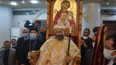 محافظ المنيا يشهد حفل تجليس الأنبا فيلوباتير أسقفا لإيبراشية أبوقرقاص (صور)