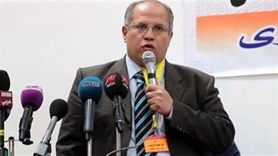 120 طبيبًا يتقدمون بشكوى رسمية لنقابة الأطباء ضد عضو بالمجلس لاتهامه بالفساد