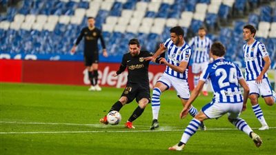 الشوط الأول.. برشلونة يتقدم على ريال سوسيداد بهدفين في الدوري الإسباني