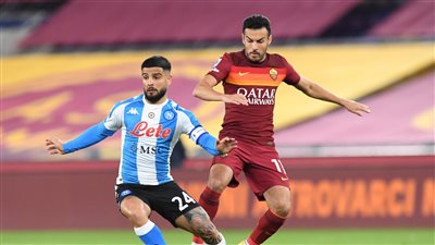 نابولي يفوز على روما في الدوري الإيطالي