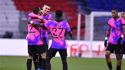 باريس سان جيرمان يضرب ليون برباعية في قمة الدوري الفرنسي