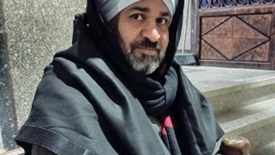 سائق يلحق بزوجته بعد أسبوع من وفاتها بكورونا في قنا