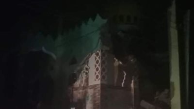 انهيار مئذنة مسجد وسور مدرسة بإحدى قرى البحيرة بسبب الرياح