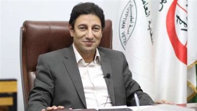 النقيب العام يخاطب وزير الزراعة لتثبيت الأطباء البيطريين المؤقتين بالمحافظات