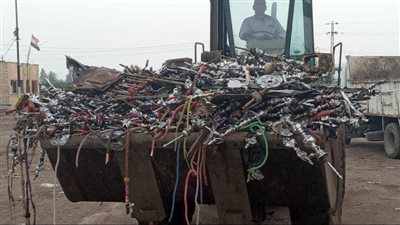 غلق 3 مقاهي ومصادرة 61 شيشة في أخميم بسوهاج