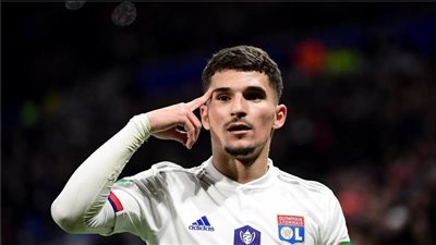 رسميًا.. حسام عوار يقرر تمثيل منتخب الجزائر