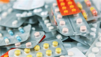القومي للبحوث الاجتماعية: 4 عقاقير تُستخدم في نطاق واسع قد تسبب فقدانا للذاكرة وفشل كلوي وموت