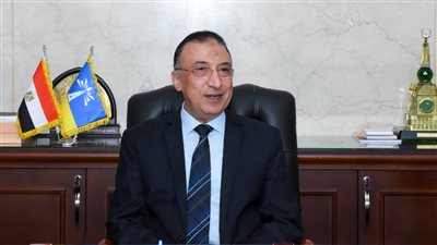 محافظ الإسكندرية: شاطئ مجاني بالمندرة لكل المصريين.. والحجز عبر الهاتف