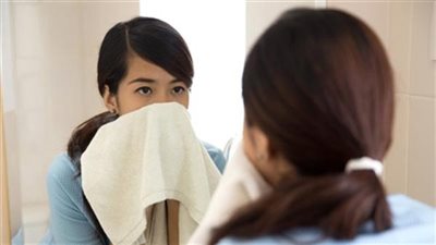 علاجات منزلية تساعد على غلق المسام بالوجه