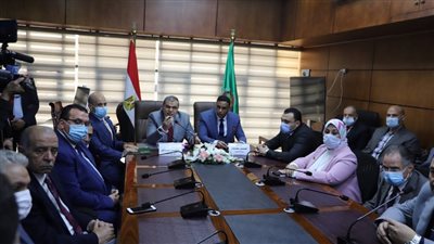 وزير القوى العاملة للعائدين من الخارج: 