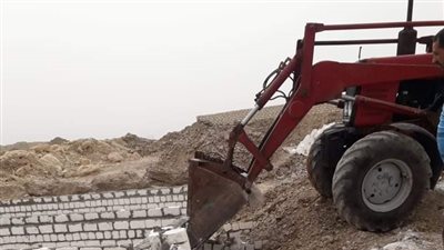 خلال شهر.. إزالة 150 حالة تعدٍّ على أملاك الدولة في قنا