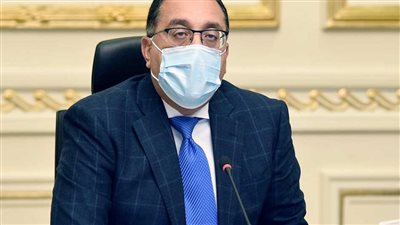 رئيس الوزراء يوقع بروتوكول تعاون لتشغيل فروع توثيق متنقلة للشهر العقاري