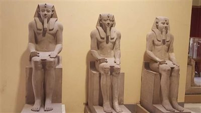 مدير الترميم بالمتحف المصري الكبير يكشف أسرار تماثيل البهو العظيم (خاص) 