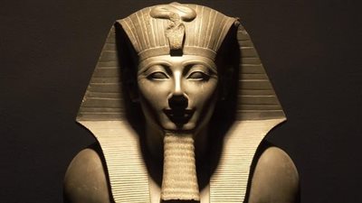 صاحب أول إمبراطورية مصرية.. الآثار تلقي الضوء على مومياء 