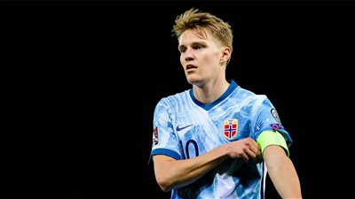 إصابة مارتن أوديجارد في أول مباراة رسمية كقائد للمنتخب النرويجي