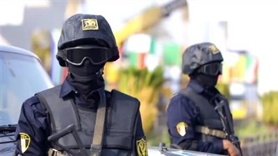 القبض على مسئول إحدى شركات المجمعات الاستھلاكیة بتهمة الاستيلاء على المال العام