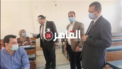 عميد تربية المنيا: انتهاء الأسبوع الأول من امتحانات الفصل الدراسي الأول للدراسات العليا دون معوقات
