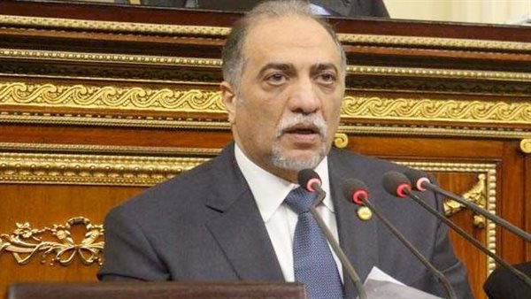  الدكتور عبد الهادي