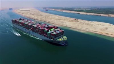 الأرصاد تكشف رسالتها للموانئ قبل تعطل سفينة إيفر جيفن في قناة السويس (خاص)