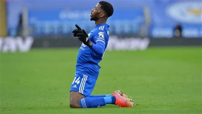 ليستر سيتي يأمل في تجديد عقد مهاجم الفريق