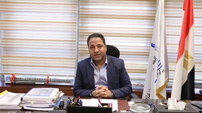 رئيس هيئة الأنفاق يكشف مشروعًا بديلًا لقناة السويس لنقل البضائع (خاص)