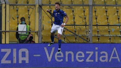 إيطاليا تفوز بثنائية على أيرلندا الشمالية في تصفيات كأس العالم