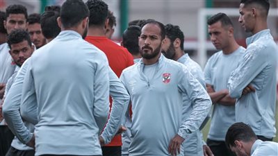 وليد سليمان يكتفي بجلسة في الجيم بمران الأهلي